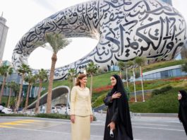 Vicepresidenta sostiene encuentro con la diáspora dominicana en Dubái; destaca sus aportes al país