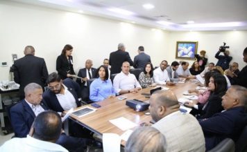 Diputados del PRM «se imponen» y aprueban informe de proyecto de ley para eliminar aranceles a alimentos