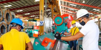 Industrializar la República Dominicana: una apuesta del gobierno para generar empleos