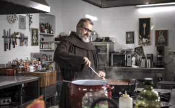 En el nombre de la cuchara: Fray Ángel Ramón, el ‘youtuber’ que populariza la cocina franciscana