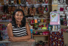 MicroRate otorga a Banco Adopem el Certificado de Protección al Cliente