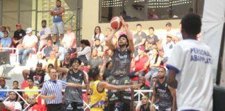 Sharks de Sosua consiguen su quinta victoria en basket Puerto Plata