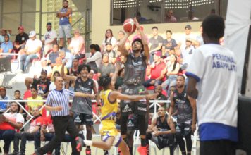 Sharks de Sosua consiguen su quinta victoria en basket Puerto Plata