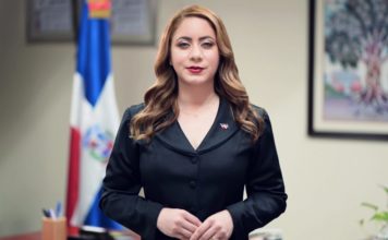 Gloria Reyes se pone a disposición del Congreso para explicar fraude Supérate