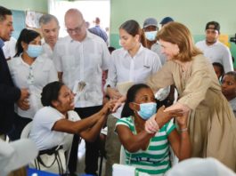 Vicepresidenta entrega viviendas, participa en jornada “Primero Tú” y visita INESPRE en Villa Altagracia