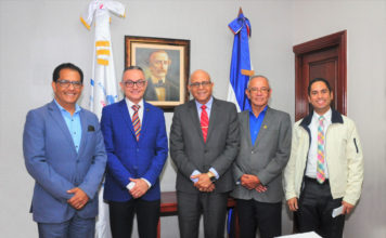 Director General del CAPGEFI recibe delegación del Instituto Centroamericano de Administración Pública de Costa Rica