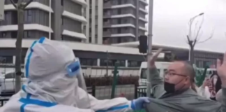 Covid en China: los enfrentamientos y la desesperación en Shanghái por el estricto confinamiento y la falta de comida