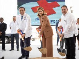 Vicepresidenta deja iniciado remozamiento en Hospital de la Mujer; se invertirán más de RD$202 millones