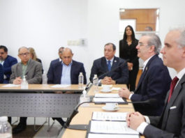 Presidente Abinader anuncia aumento salarial de un 24% para el sector construcción