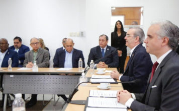 Presidente Abinader anuncia aumento salarial de un 24% para el sector construcción