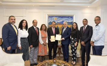 Autoridades de la JCE depositan ante el Senado proyectos de reformas