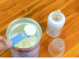 Leche de fórmula: 5 claves para entender la crisis de desabastecimiento en Estados Unidos