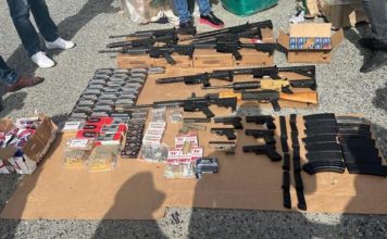 Decomisan fusiles, pistolas y municiones de varios calibres Santo Domingo Este