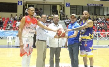 Gilwan Nelson y Jhosuan Jiménez llevan a los Sosúa Sharks a la serie final del basket de Puerto Plata