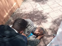 Señor fue llevado por personal del #911 por problemas de salud