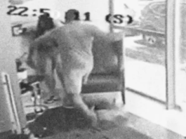 Apresan hombre golpeó mujer frente a niña en Santo Domingo Este