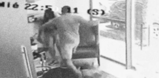 Apresan hombre golpeó mujer frente a niña en Santo Domingo Este