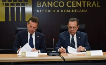 BCRD y MICM firman acuerdo para colaborar en la ejecución de la Encuesta Nacional de las Mipymes