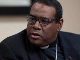 Monseñor Castro Marte sugiere diálogo sin politiquería