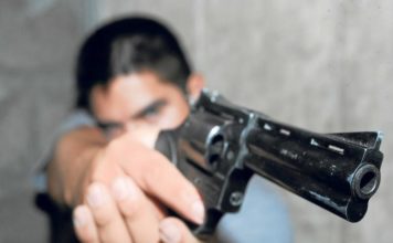 Sigue espiral de violencia: Hombre mata a su amigo de cuatro disparos