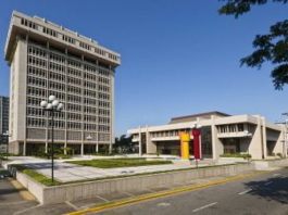 GANANCIAS Y PÉRDIDAS POR LA APRECIACIÓN DEL PESO