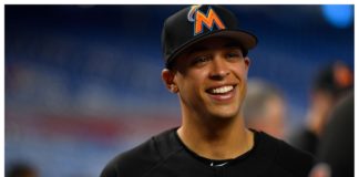 Joe Dunand es transferido al Licey por Pedro Severino