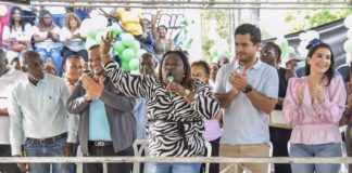 Diputada Dulce Rojas celebra por todo lo alto fiestón a las madres de SDN