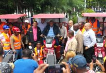 Alcalde Carlos Guzmán presenta moderna y nueva flotilla de motocicletas