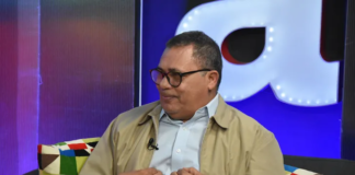 «Crear provincia es un absurdo, gobernaciones no tienen sentido y el Congreso es una vergüenza»