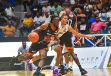 Reales eliminan a los Marineros y esperan resultado del domingo