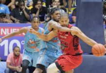 Leones se colocan a una victoria de la final al vencer a Titanes