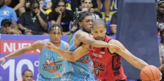 Leones se colocan a una victoria de la final al vencer a Titanes