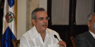 Presidente Abinader emite reglamento de aplicación de la Ley Orgánica de la Administración Pública