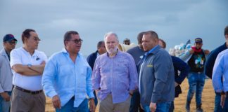 Alcalde Carlos Guzmán y ministro de Medio Ambiente supervisan funcionamiento de vertedero Duquesa