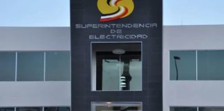 Tres funcionarios de SIE devengaron $18 millones