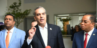 Gobierno detiene nuevas alzas en tarifa eléctrica hasta que cambien las circunstancias económicas en el país