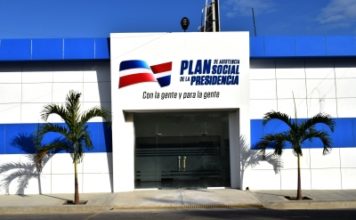 Plan Social asiste a centros de Hogares Crea Dominicana