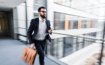 Cuánto pesa el estrés laboral en la salud mental: del ‘burnout’ a la depresión