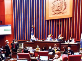 ¿Qué hace el Senado que no quiere que la población se entere?