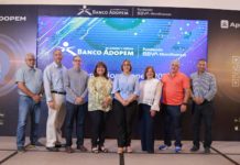 Banco Adopem reconoce la excelencia laboral
