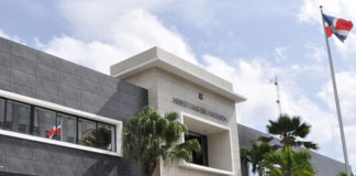 Ministerio de Hacienda abre plazo para que beneficiarios de FASE con cuentas en Banreservas retiren fondos