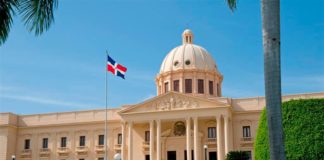 Gobierno con récord de 18 destituciones, 17 suspensiones, 6 renuncias y un funcionario en licencia