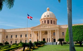 Gobierno con récord de 18 destituciones, 17 suspensiones, 6 renuncias y un funcionario en licencia