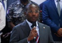 Claude Joseph llama a tumbar al primer ministro de Haití