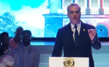 Alburquerque dice Abinader deja de lado tema abandono dirigentes medios PRM