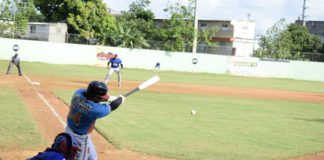 Ronny Brito y Raúl Valdes guían triunfo de Arroceros sobre Mineros de Bonao