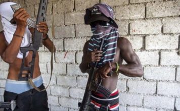 El Washington Post critica envío de armas de guerra y deportaciones hacia Haití