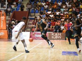 Guerrero y Leones dan golpiza a Indios y lideran 2-1 la final