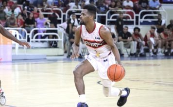 Indios apabullan a los Leones y empatan serie final LNB