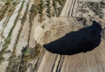 El socavón que no para de crecer e intriga a la comunidad científica en Chile